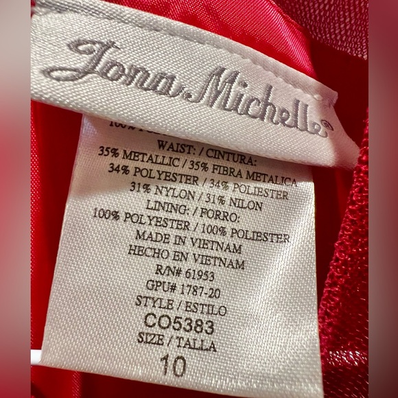 Little girls Christmas dress.  Size 10.  NEVER WORN - Picture 6 of 8